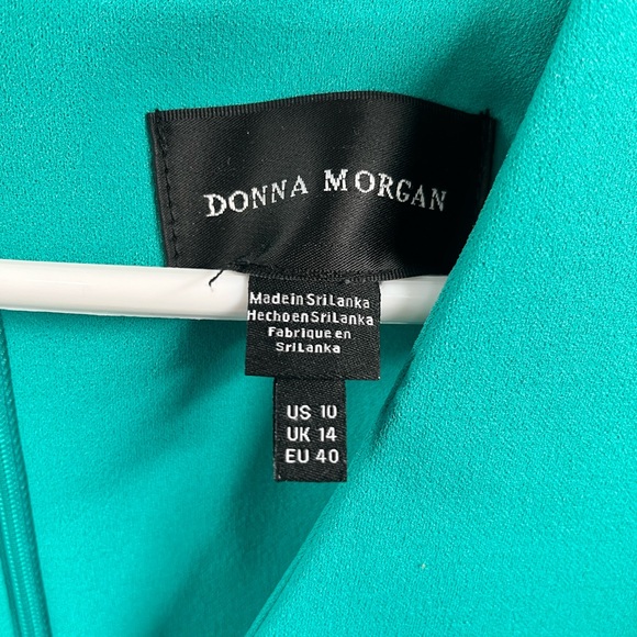Donna Morgan Seafoam Green V Neck Fit & Flare with Pockets Zip Back Size 10 - Picture 8 of 12